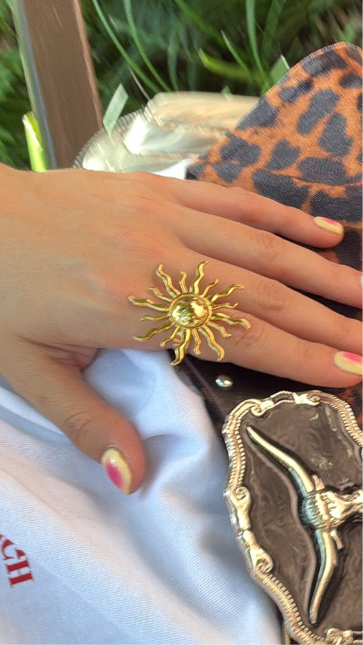 anillo SOL dorado