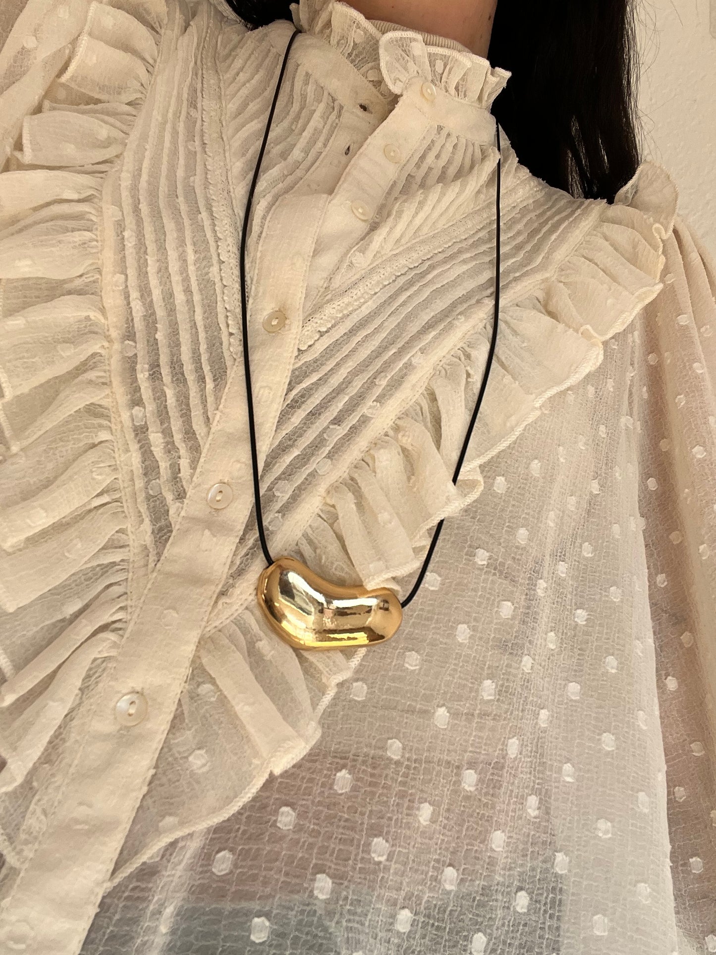 collar FORMAS dorado