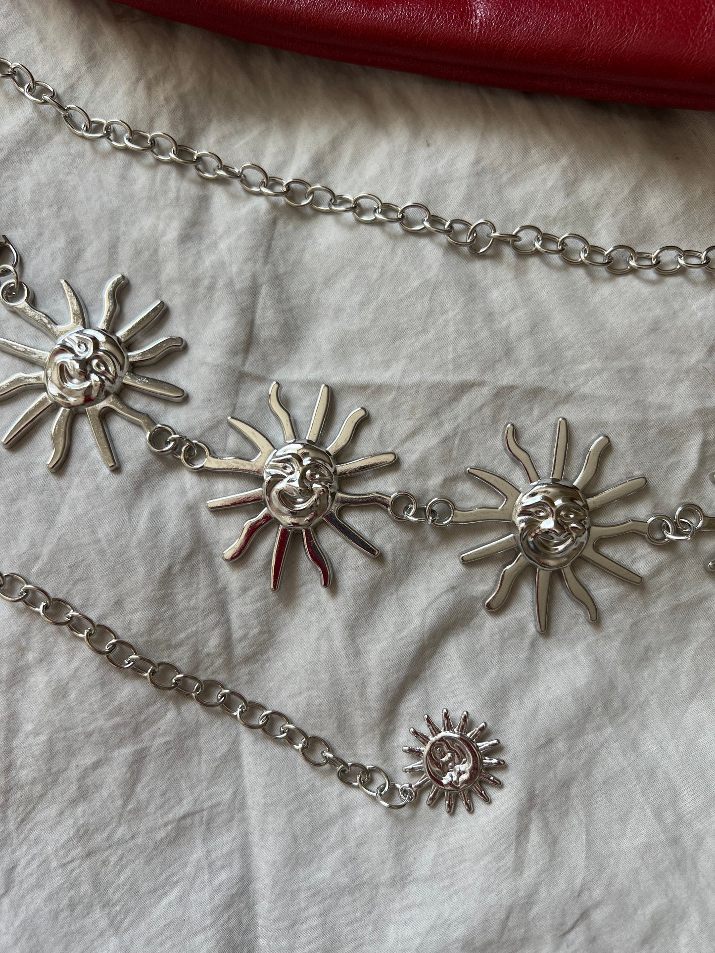 cadena para cintura SOL plateada