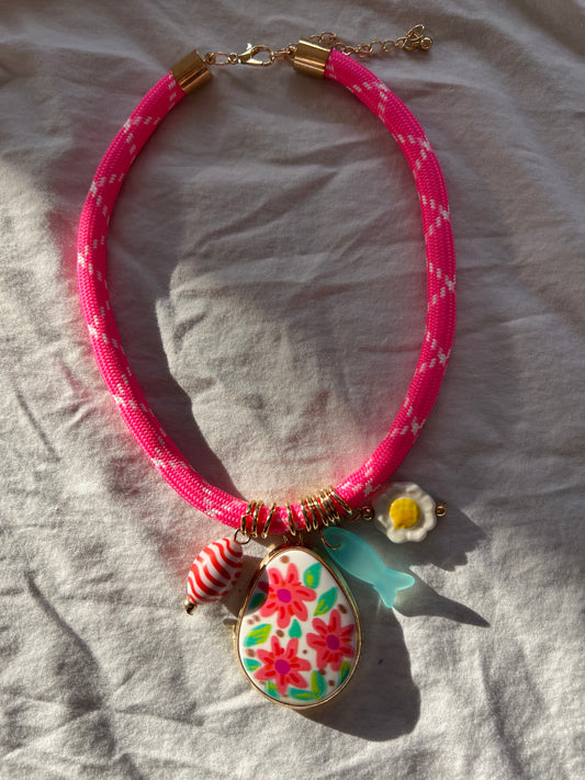 collar TULA rosado
