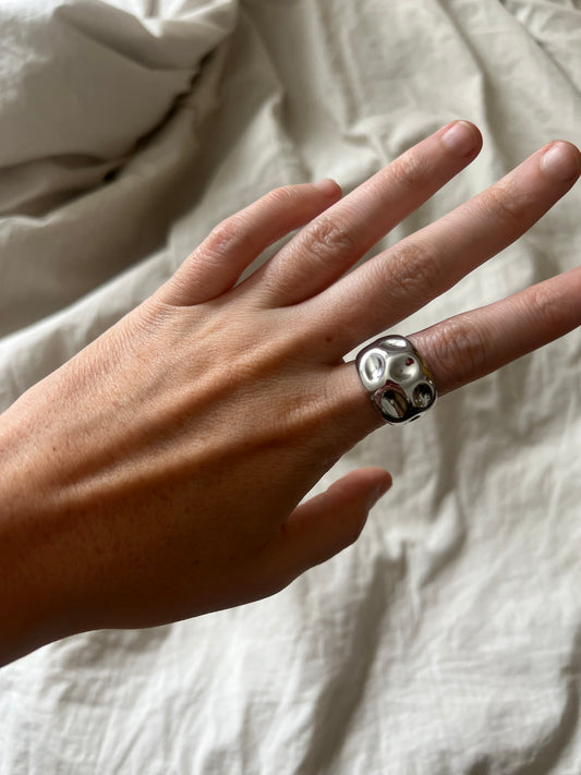 anillo LEA plateado