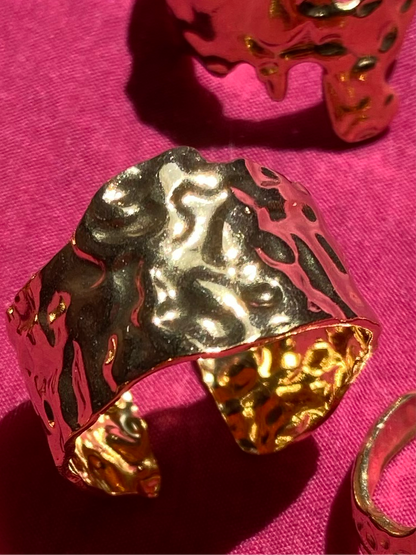 anillo AVA dorado