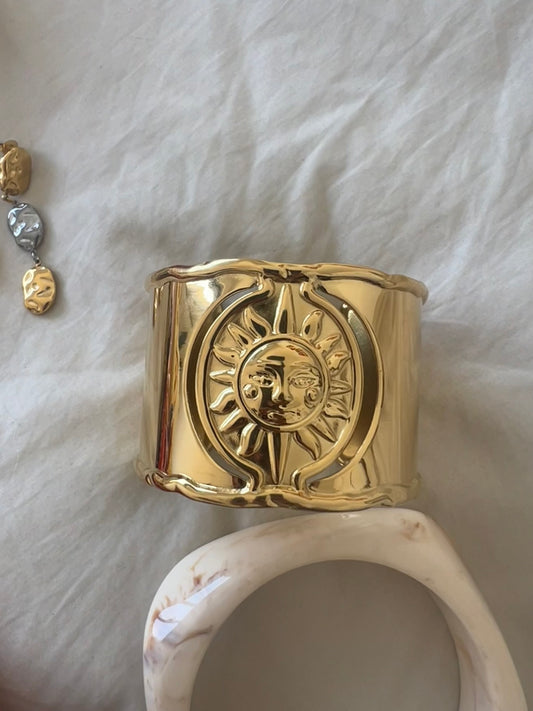 brazalete SOL dorado
