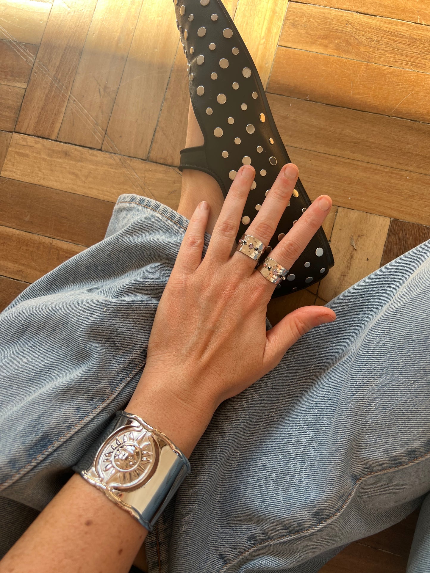 anillo MARA plateado