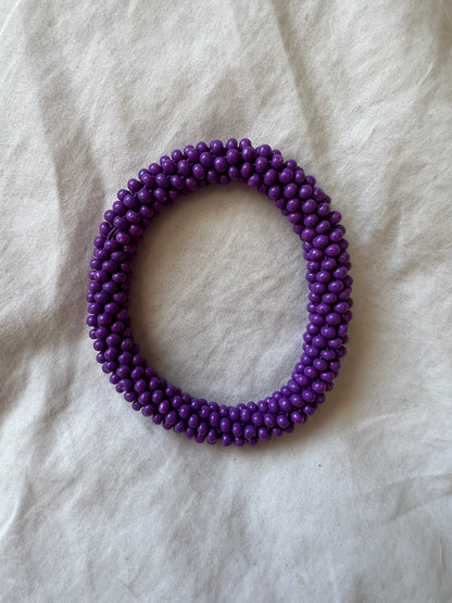 pulsera mostacillas VIOLETA